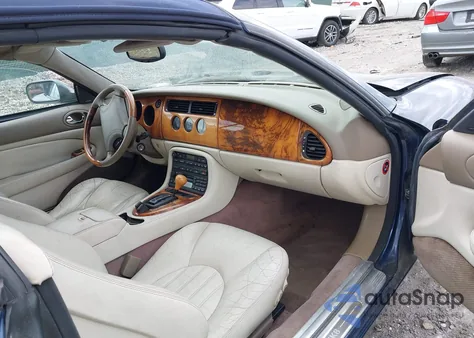 2000 Jaguar Xk8 from USA, damaged, VIN SAJJA42C7YNA09149